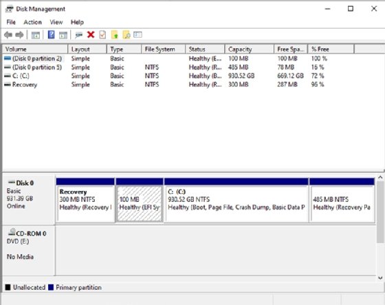 Windows Disk Management menu showing file system settings including NTFS.